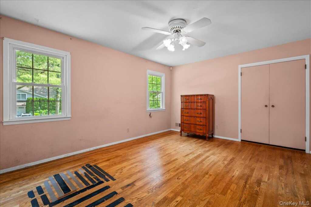 27 Meadowlark Road, Rye, NY 10573 - Photo 15 of 31