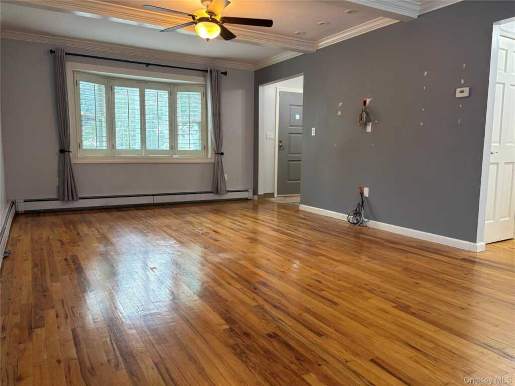 210 Glen Avenue, Rye, NY 10573 - Photo 10 of 48