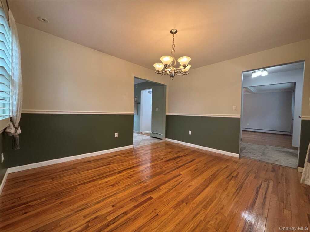 210 Glen Avenue, Rye, NY 10573 - Photo 15 of 48