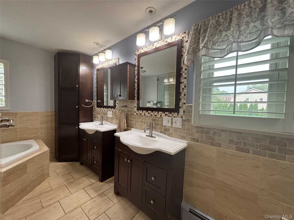 210 Glen Avenue, Rye, NY 10573 - Photo 25 of 48