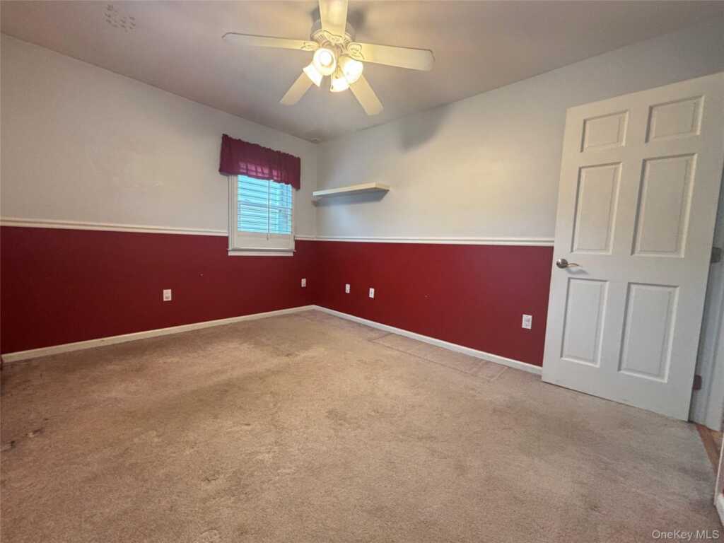 210 Glen Avenue, Rye, NY 10573 - Photo 31 of 48