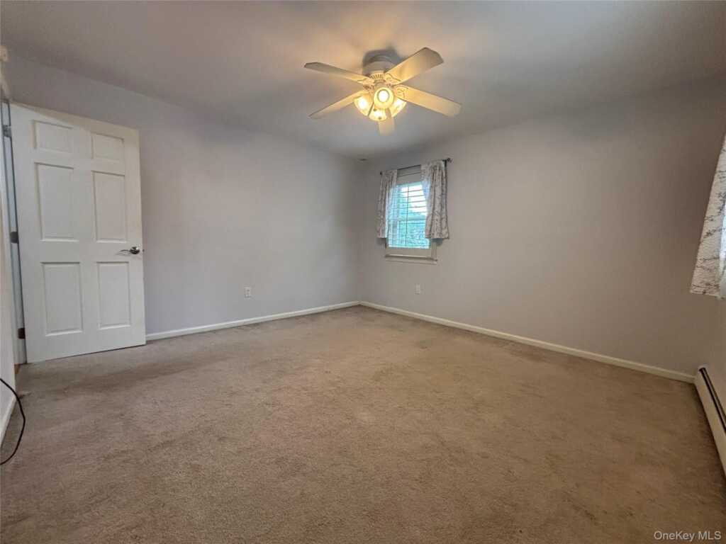 210 Glen Avenue, Rye, NY 10573 - Photo 36 of 48