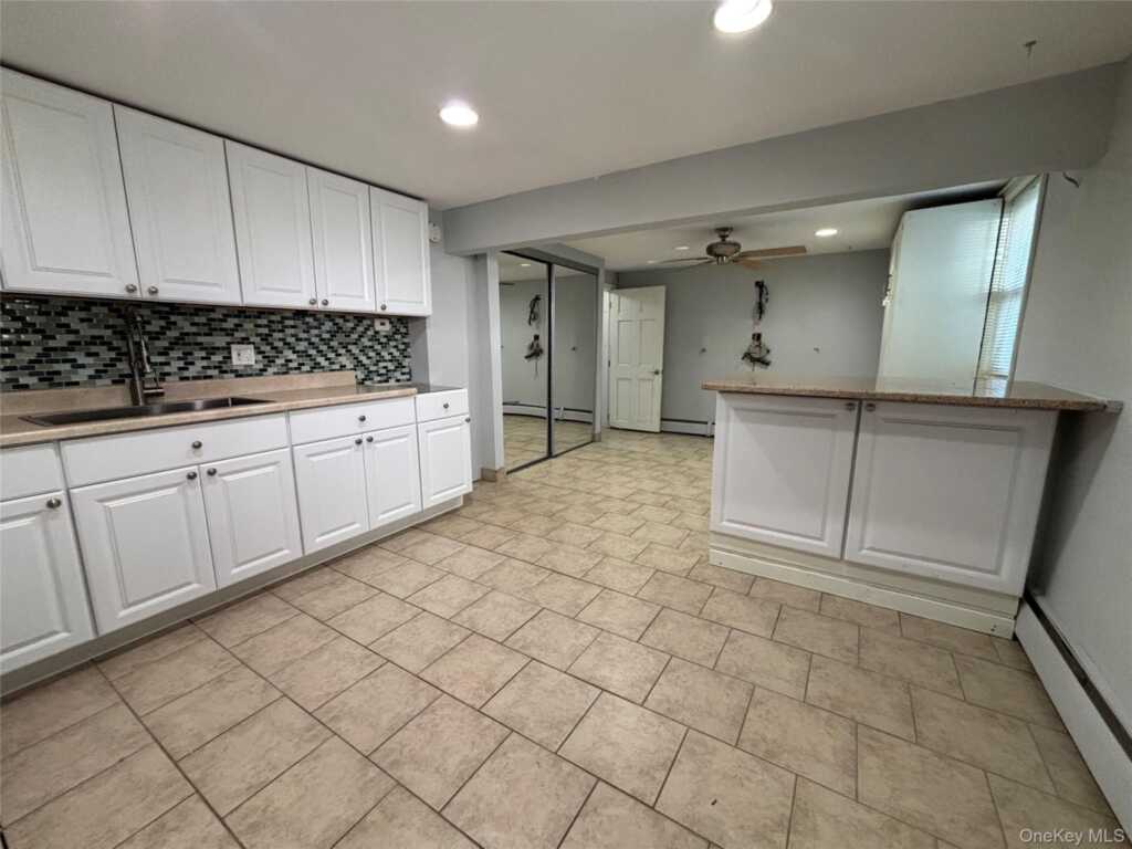 210 Glen Avenue, Rye, NY 10573 - Photo 42 of 48