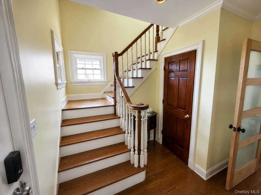 5 Colden Avenue, White Plains, NY 10606 - Photo 2 of 22