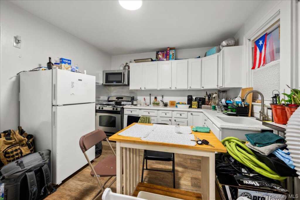 95 Grant Street, Rye, NY 10573 - Photo 13 of 30