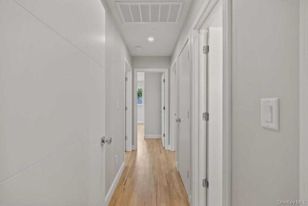 142 N Little Tor Road, New City, NY 10956 - Photo 17 of 42