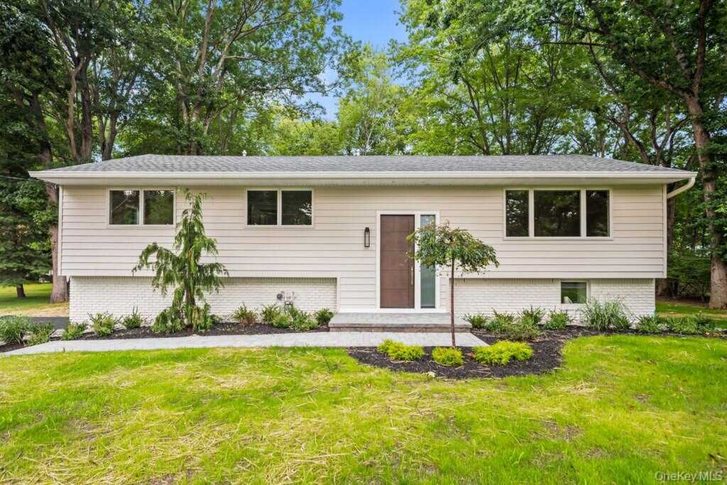 142 N Little Tor Road, New City, NY 10956 - Photo 2 of 42
