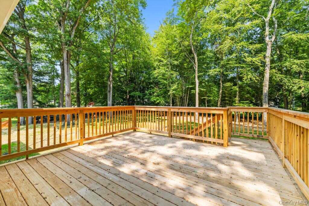 142 N Little Tor Road, New City, NY 10956 - Photo 34 of 42