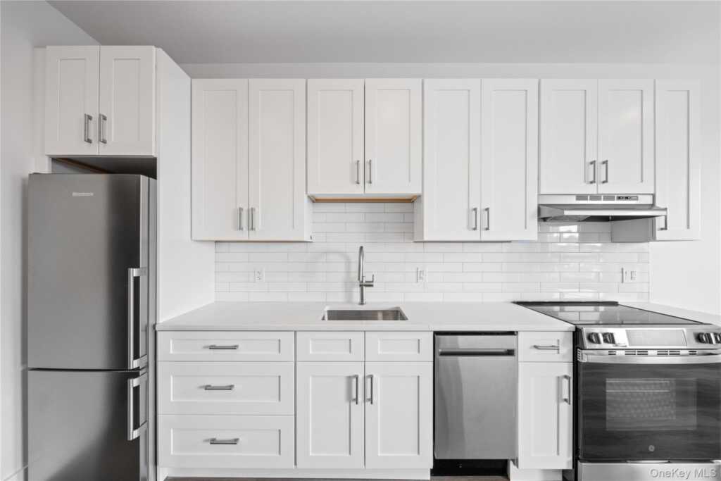 30 Broad Street, Unit #701, Rye, NY 10573 - Photo 4 of 14