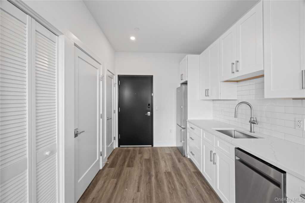 30 Broad Street, Unit #705, Rye, NY 10573