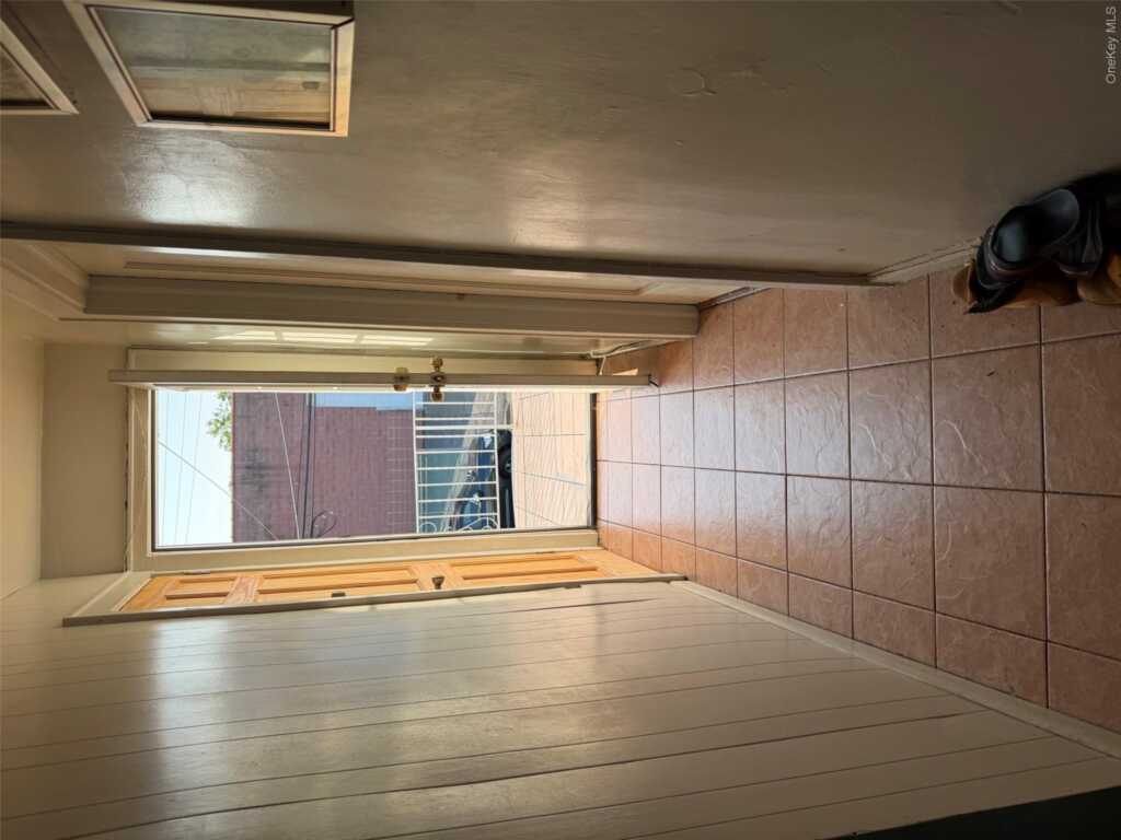 69 Pleasant Street, New Rochelle, NY 10801 - Photo 7 of 9