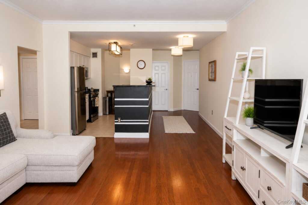 300 Mamaroneck Avenue, Unit #629, White Plains, NY 10605 - Photo 10 of 23
