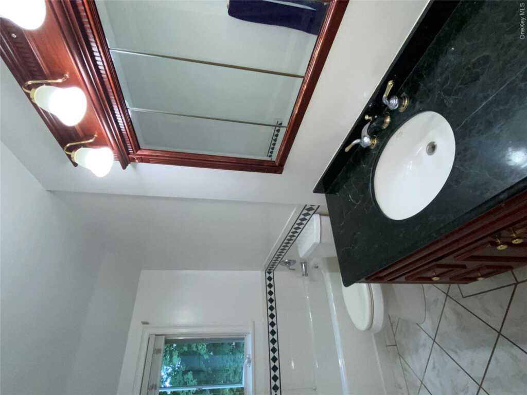 224 Center, Pearl River, NY 10965 - Photo 15 of 50