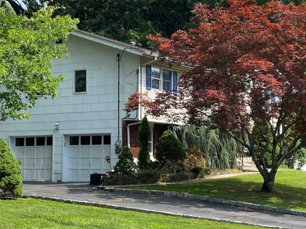 224 Center, Pearl River, NY 10965 - Photo 32 of 50