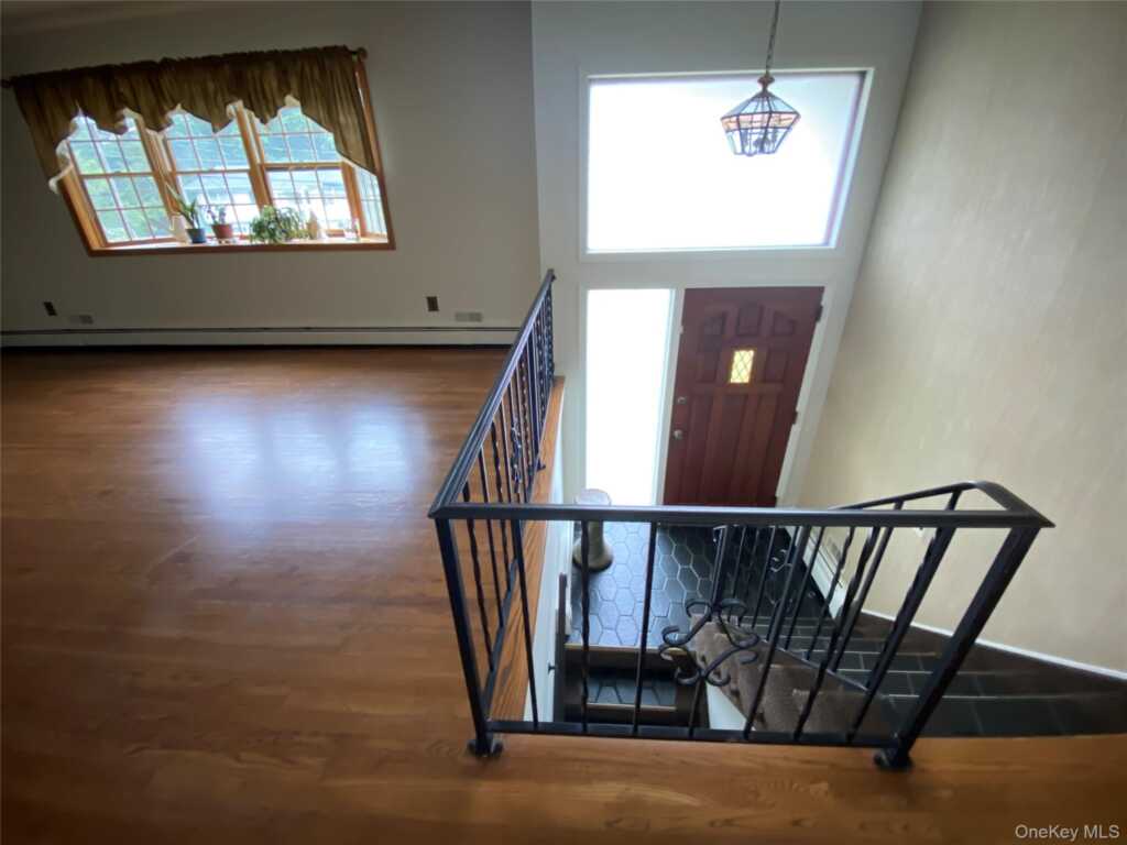 224 Center, Pearl River, NY 10965 - Photo 37 of 50