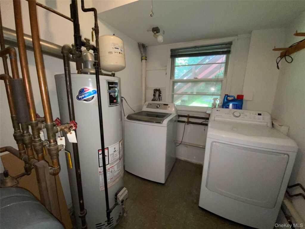 224 Center, Pearl River, NY 10965 - Photo 47 of 50
