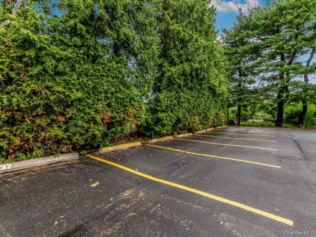 25 Trinity Place, Unit #3J, New Rochelle, NY 10805 - Photo 12 of 12