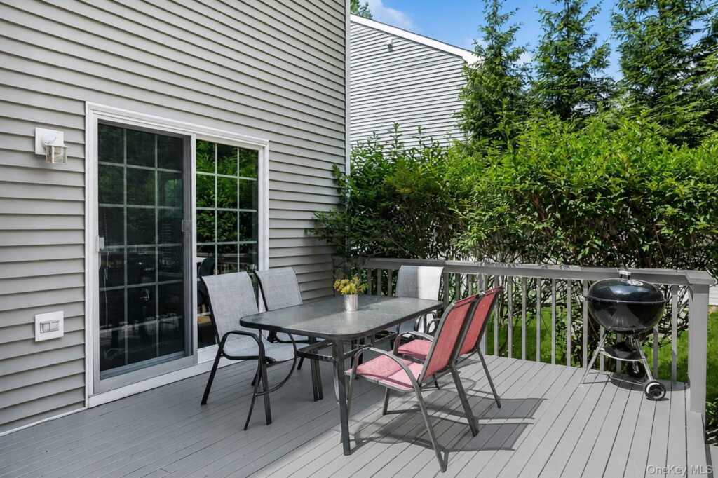 921 Shore Acres Drive, Rye, NY 10543 - Photo 22 of 30
