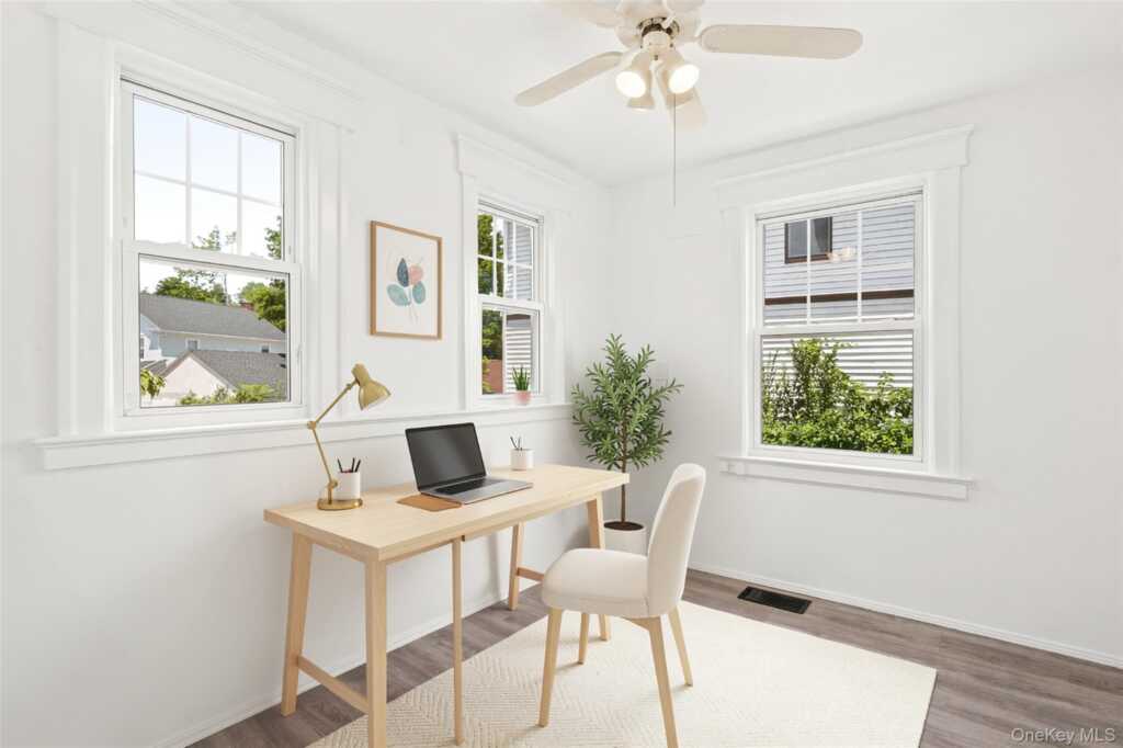 184 W Post Road, White Plains, NY 10606 - Photo 8 of 33