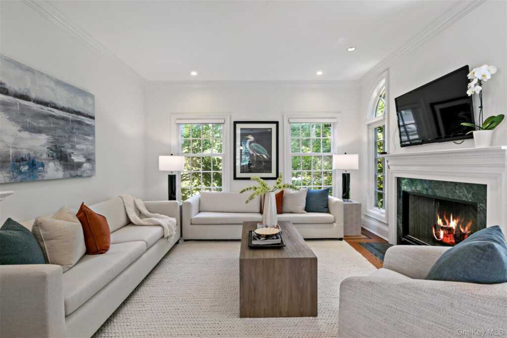 18 Sammis Lane, White Plains, NY 10605 - Photo 13 of 33