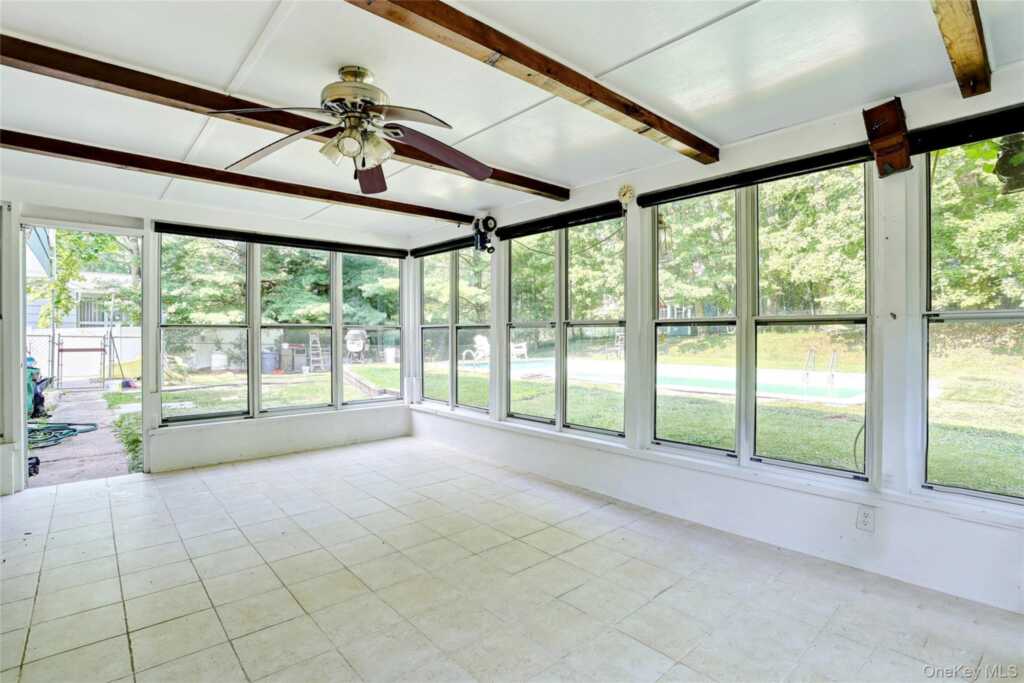 561 Babbling Brook Lane, Valley Cottage, NY 10989 - Photo 22 of 30