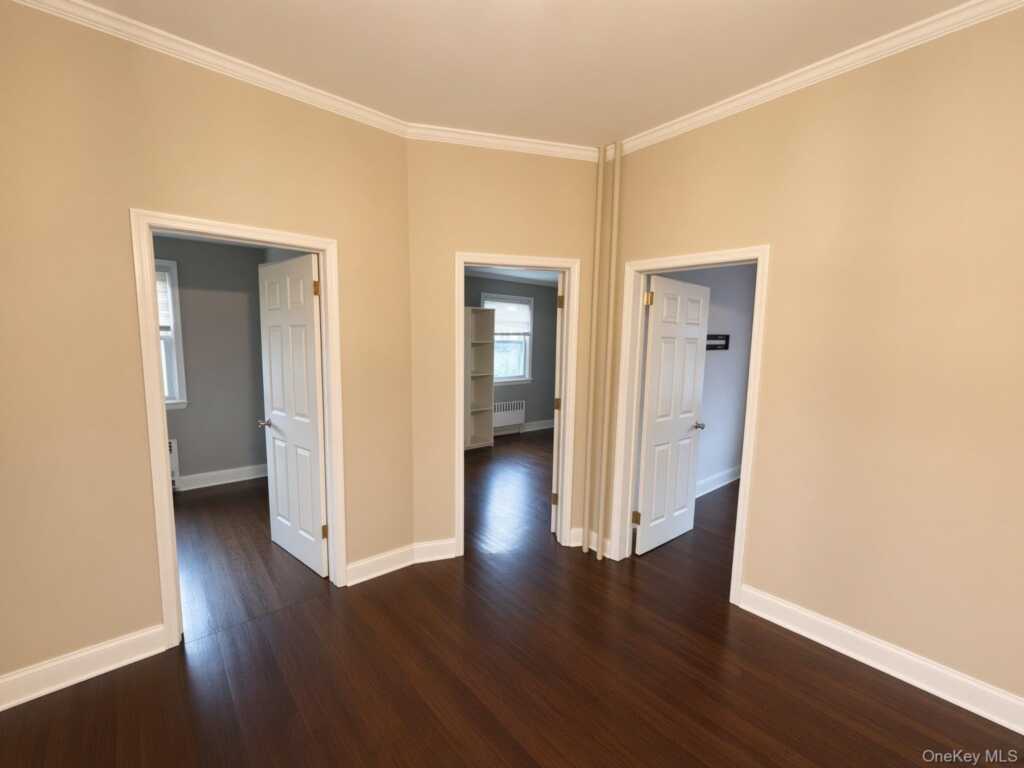 89 Van Guilder Avenue, New Rochelle, NY 10801 - Photo 3 of 4