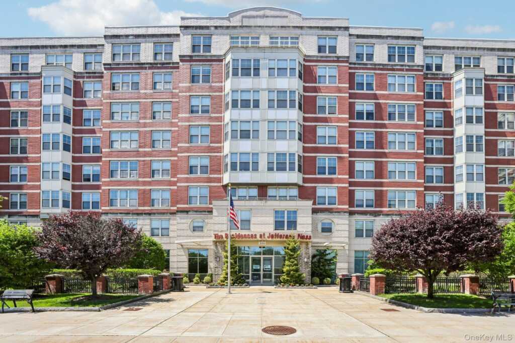 300 Mamaroneck, Unit #315, White Plains, NY 10605 - Photo 13 of 19