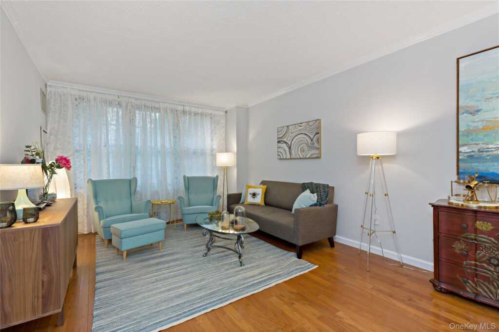 300 Mamaroneck, Unit #315, White Plains, NY 10605 - Photo 2 of 19