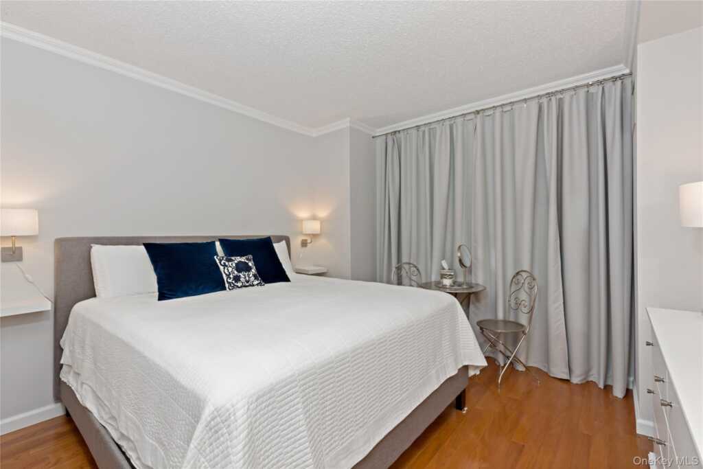 300 Mamaroneck, Unit #315, White Plains, NY 10605 - Photo 5 of 19