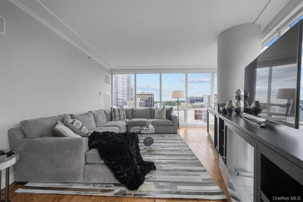 1 Renaissance Square, Unit #24F, White Plains, NY 10601 - Photo 12 of 27