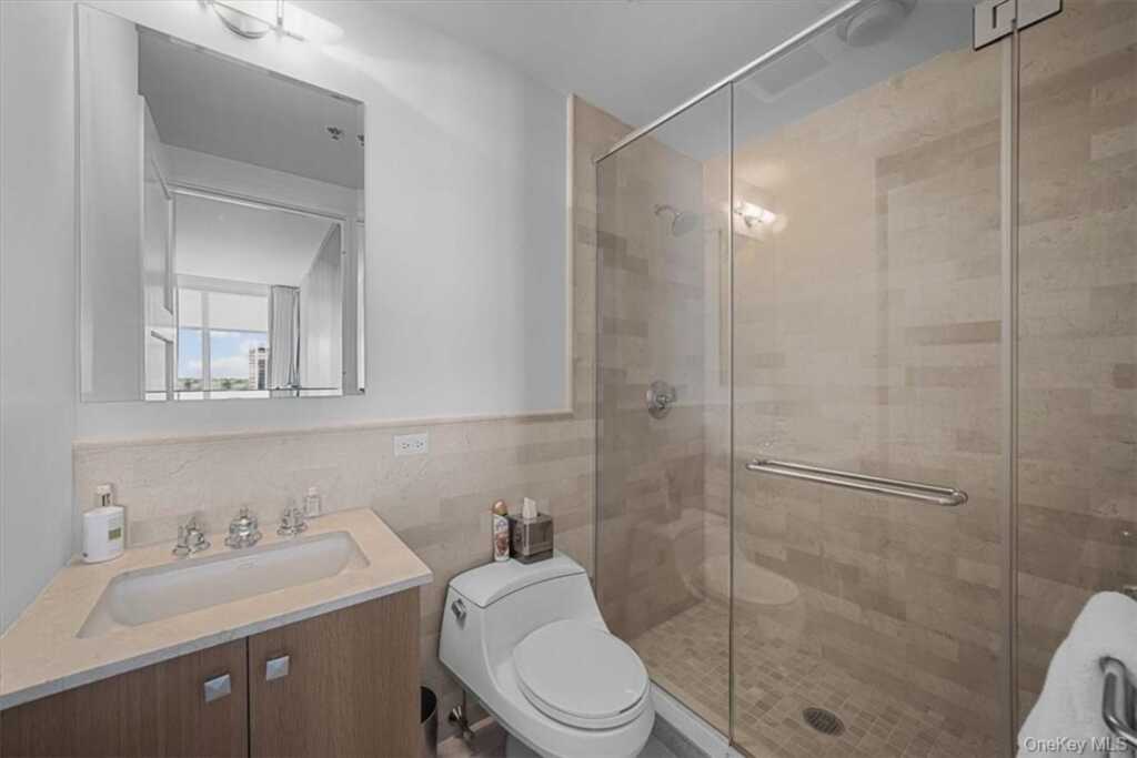 1 Renaissance Square, Unit #24F, White Plains, NY 10601 - Photo 25 of 27