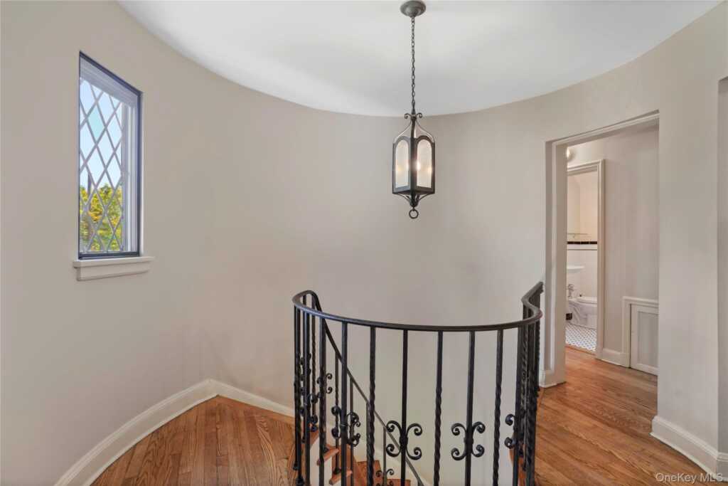 13 Craven Lane, White Plains, NY 10605 - Photo 13 of 30