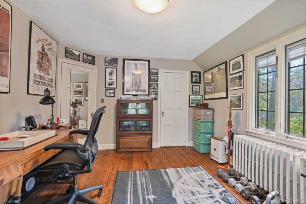 13 Craven Lane, White Plains, NY 10605 - Photo 19 of 30