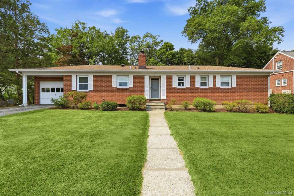 31 Partridge Road, White Plains, NY 10605