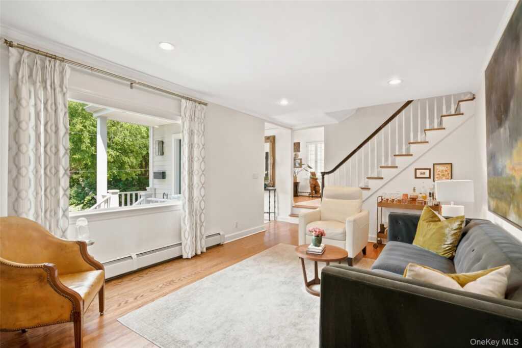 51 Hill Street, Rye, NY 10580 - Photo 4 of 29