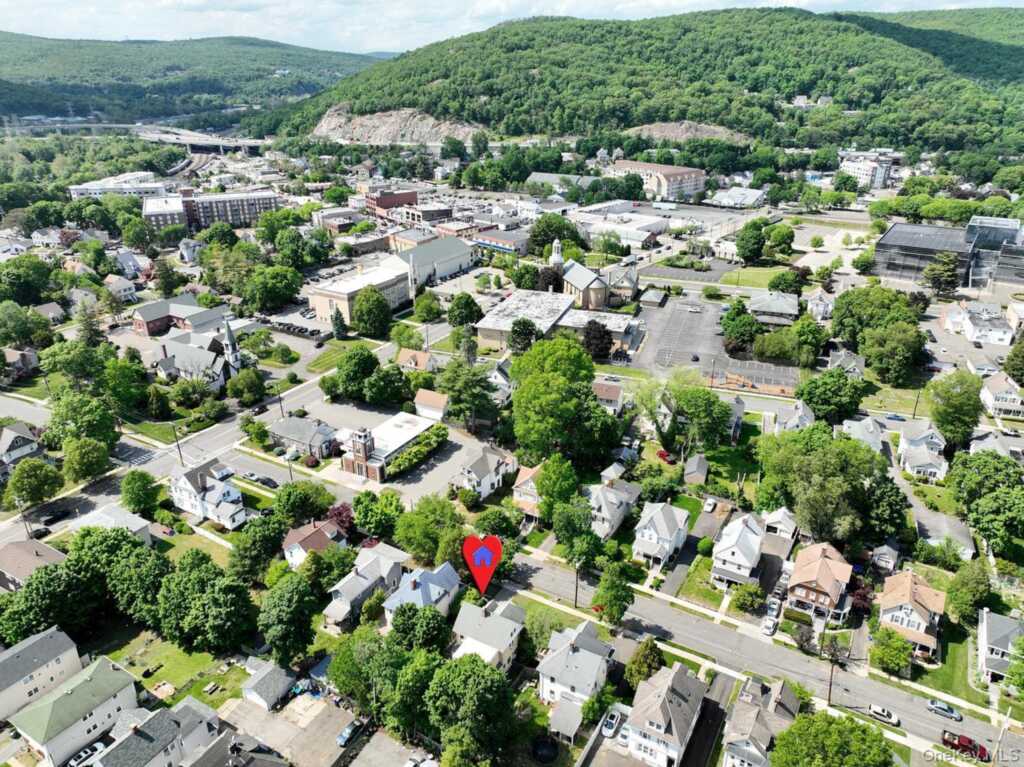 73 E Maple Avenue, Suffern, NY 10901 - Photo 21 of 26