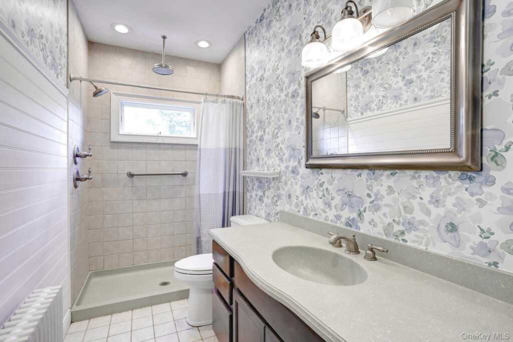 73 E Maple Avenue, Suffern, NY 10901 - Photo 7 of 26