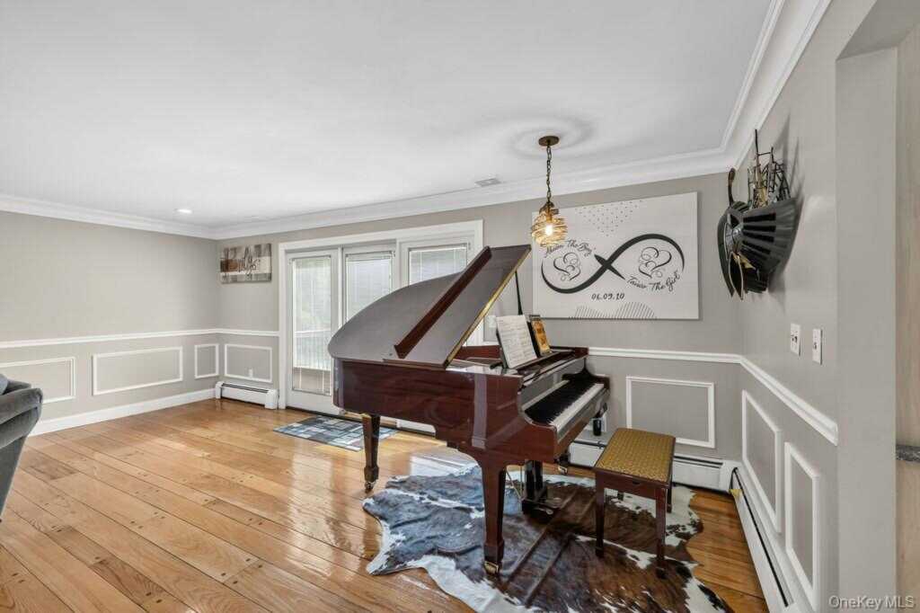 16 Yale Drive, New City, NY 10956 - Photo 13 of 40