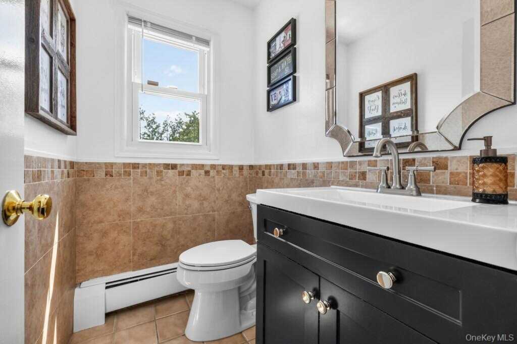 16 Yale Drive, New City, NY 10956 - Photo 15 of 40