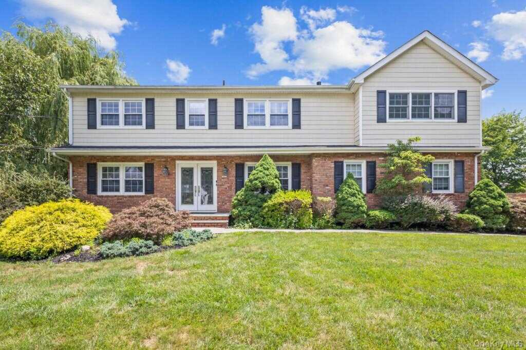 16 Yale Drive, New City, NY 10956 - Photo 2 of 40