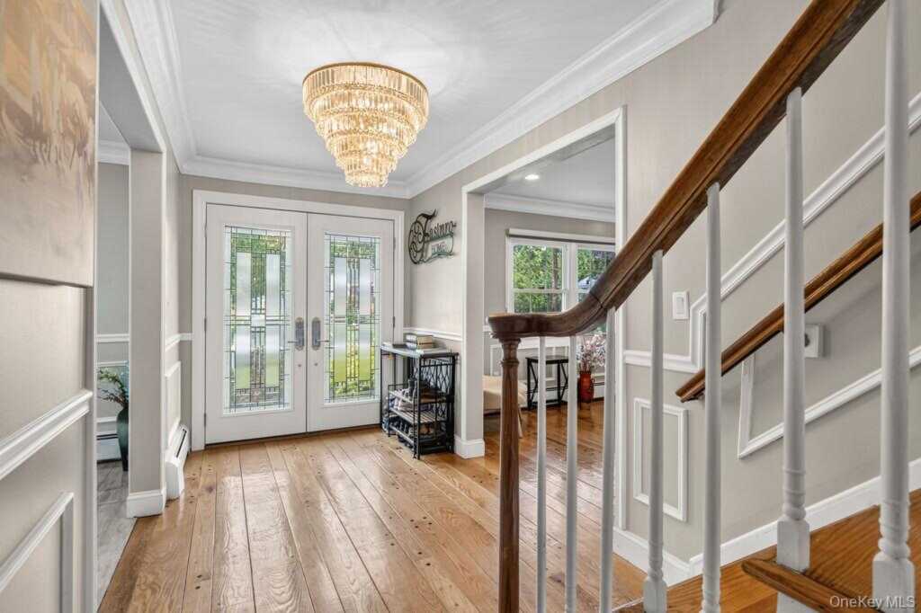16 Yale Drive, New City, NY 10956 - Photo 4 of 40