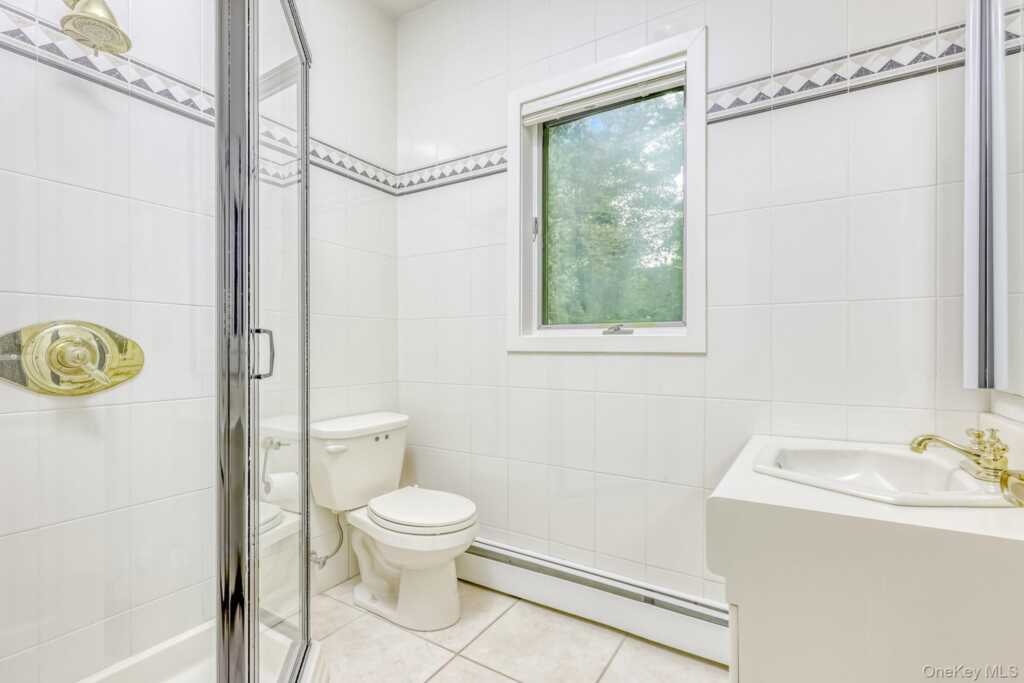 17 Snowdrop Drive, New City, NY 10956 - Photo 15 of 35