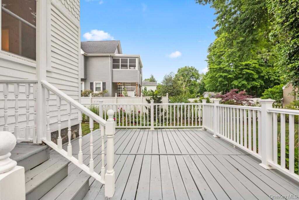 7 Clinton Place, Suffern, NY 10901 - Photo 43 of 48