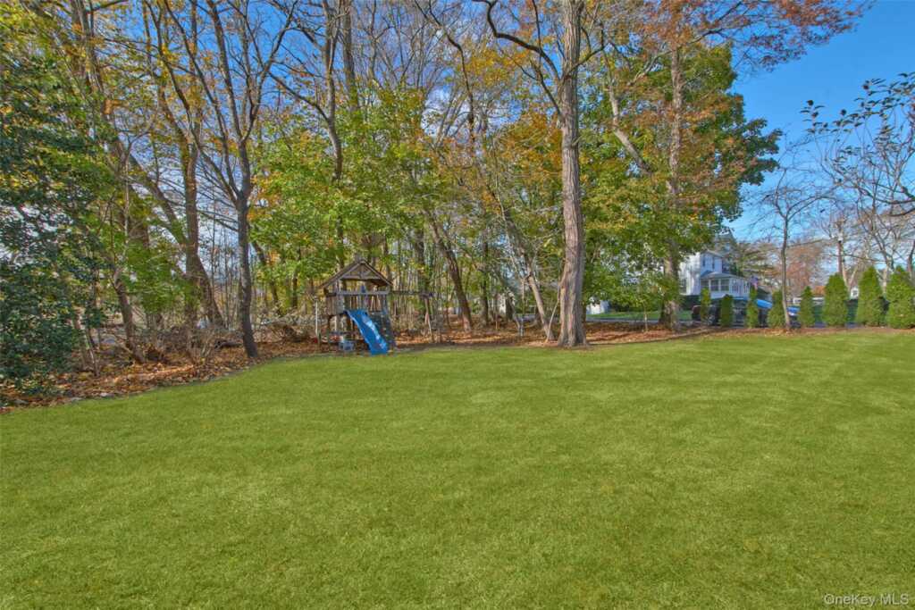17 Haven Avenue, Rye, NY 10580 - Photo 29 of 34