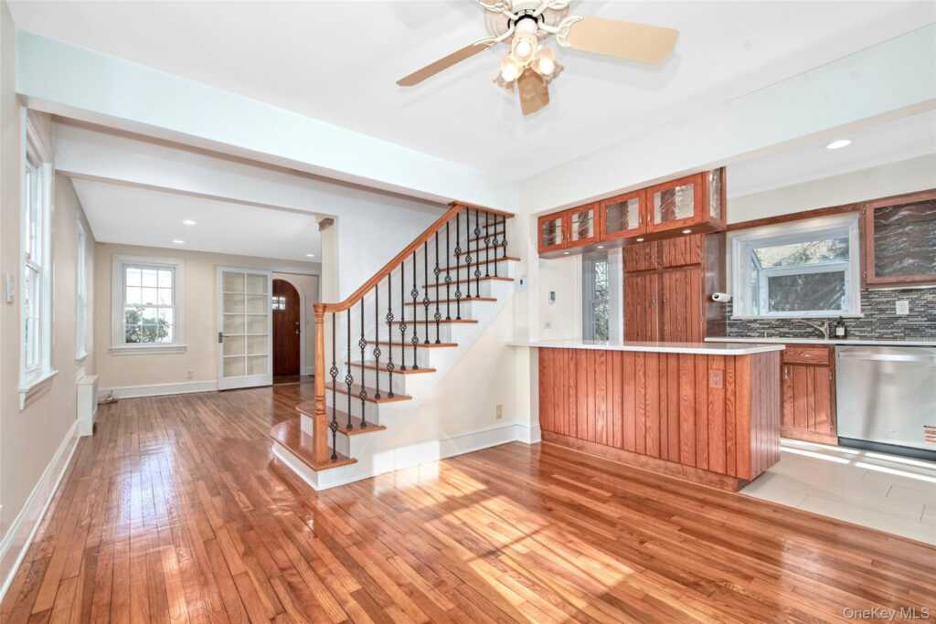17 Haven Avenue, Rye, NY 10580 - Photo 9 of 34