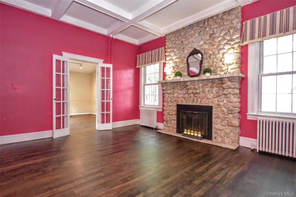 127 Hunt Avenue, Pearl River, NY 10965 - Photo 11 of 36