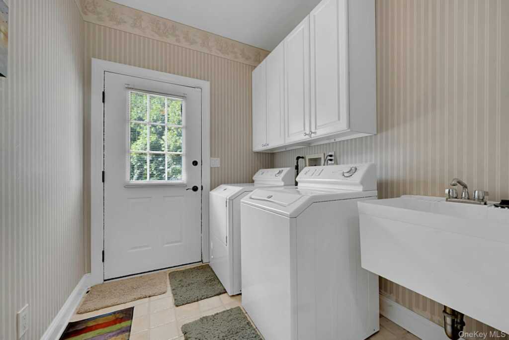 16 Eagle Court, White Plains, NY 10605 - Photo 20 of 49