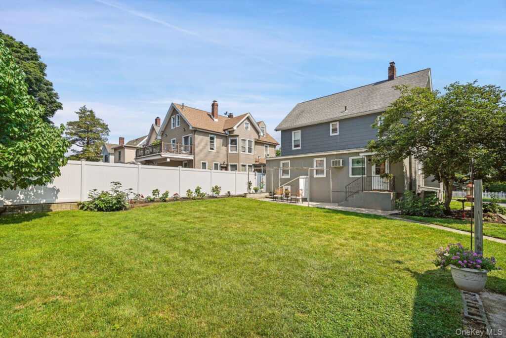 384 Irving Avenue, Rye, NY 10573 - Photo 21 of 30