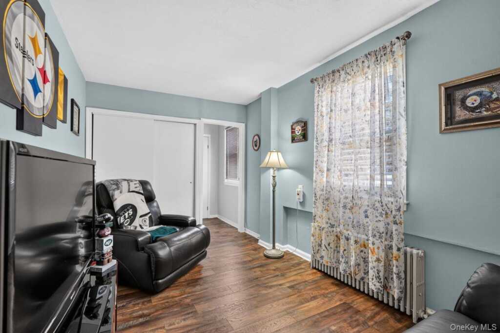 384 Irving Avenue, Rye, NY 10573 - Photo 6 of 30