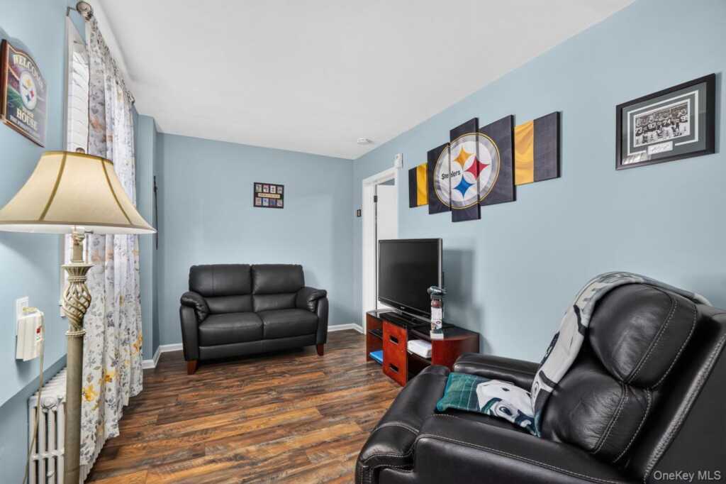 384 Irving Avenue, Rye, NY 10573 - Photo 7 of 30